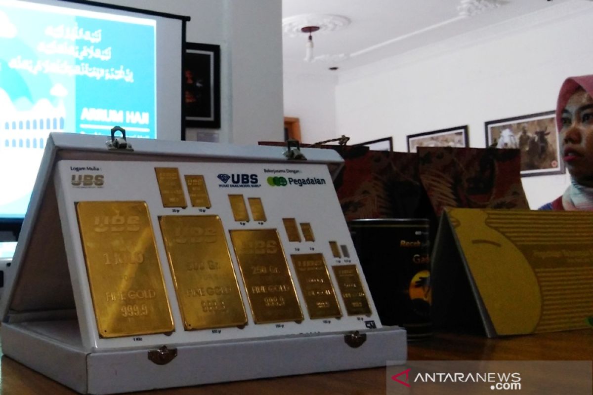 Harga emas Antam kembali naik Rp5.000/gram