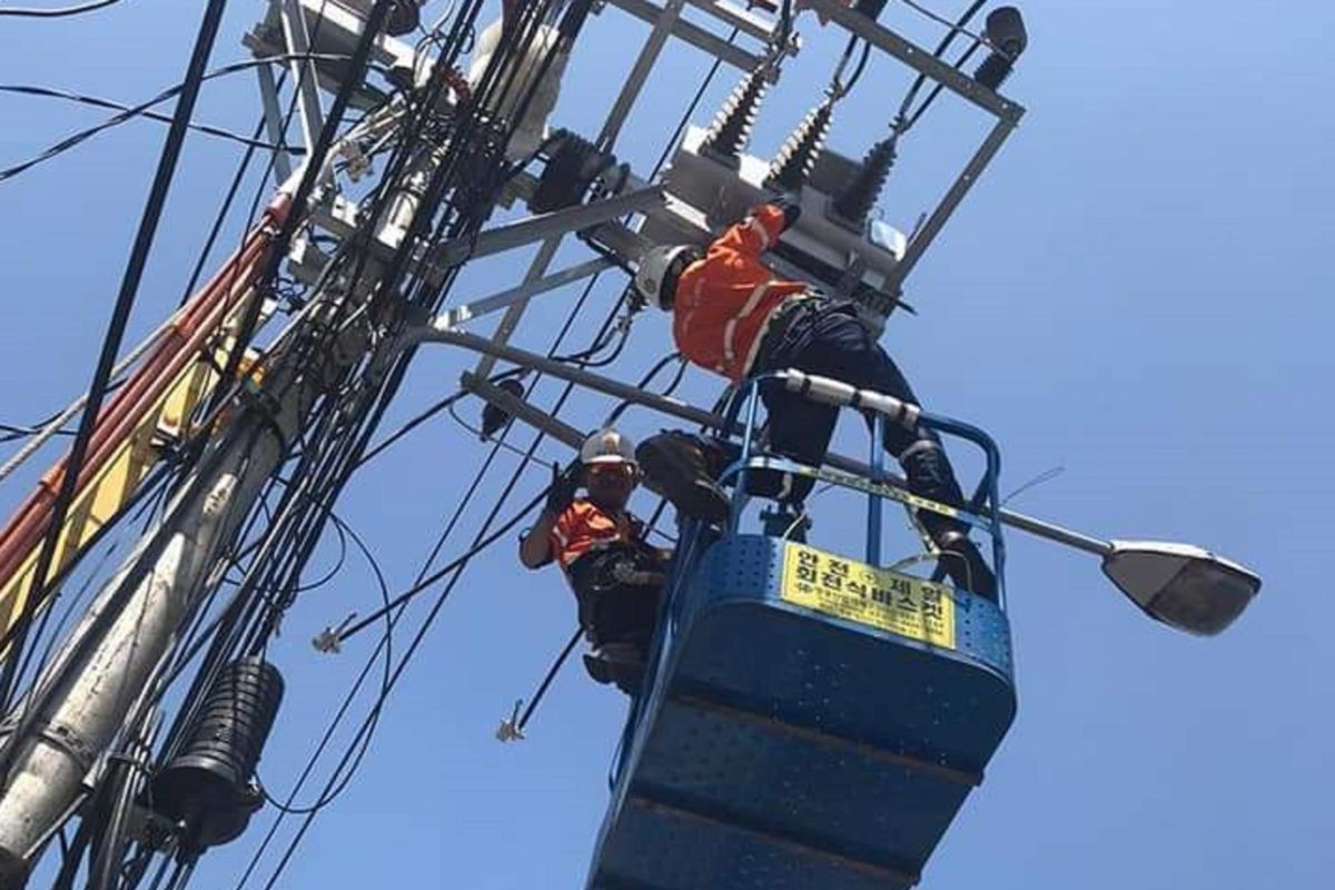 Puluhan desa di daerah ini belum teraliri listrik PLN