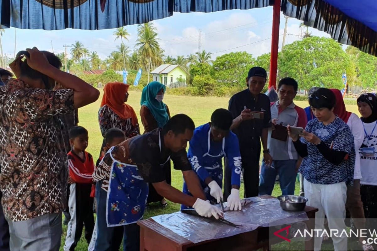 Nelayan Sasak Pasaman Barat peroleh pelatihan peningkatan ekonomi