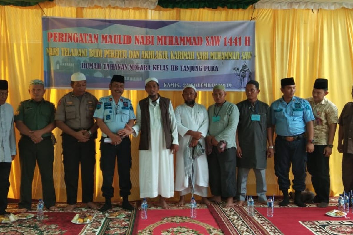 Warga Rutan Tanjung Pura peringati Maulid Nabi Muhammad SAW