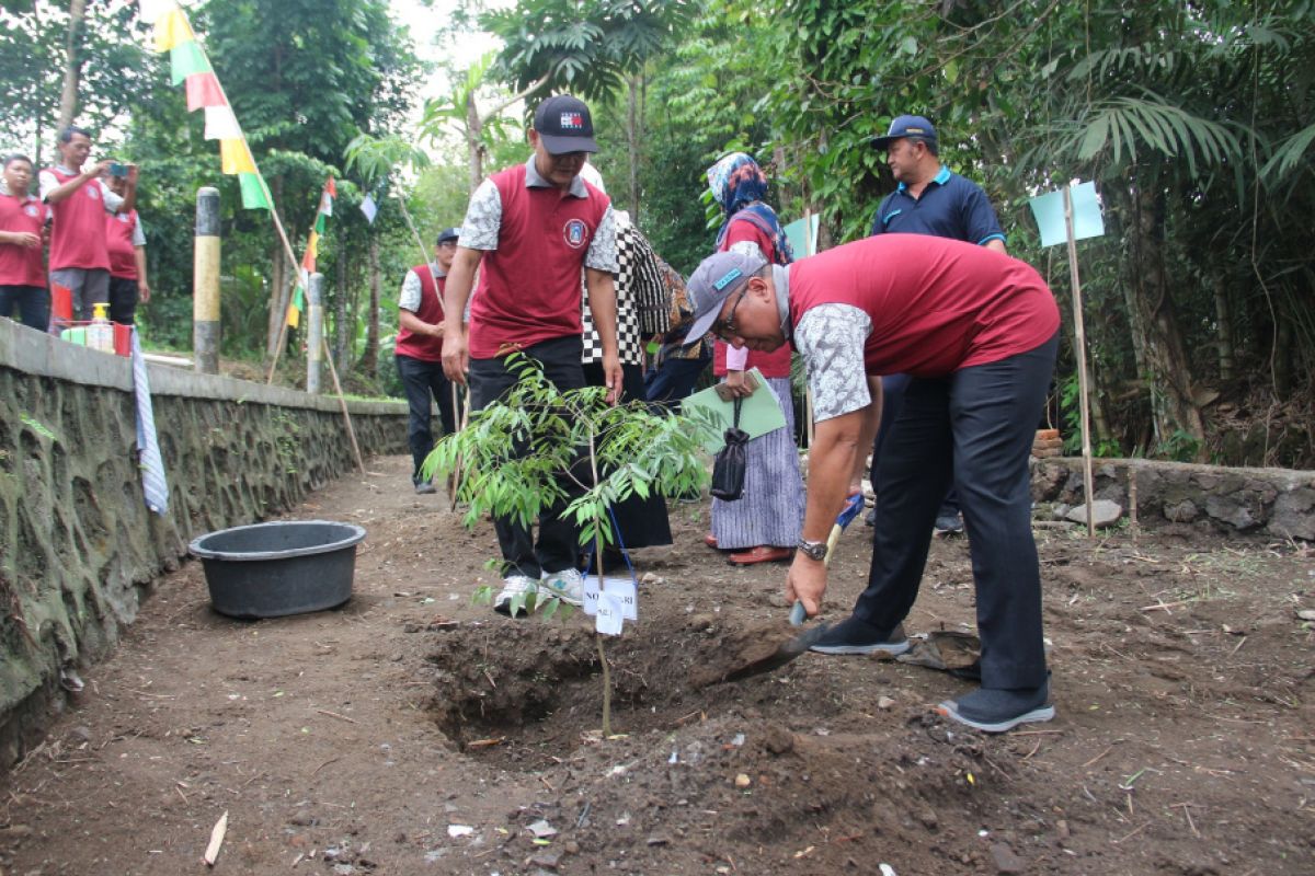 Pemkab Sleman gelar Peringatan Hari Cinta Puspa dan Satwa Nasional