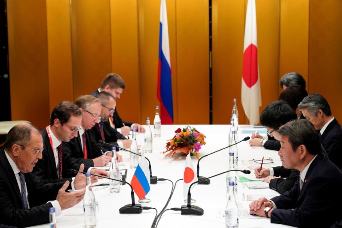 Rusia membebaskan kapal ikan Jepang yang ditahan di area pulau sengketa