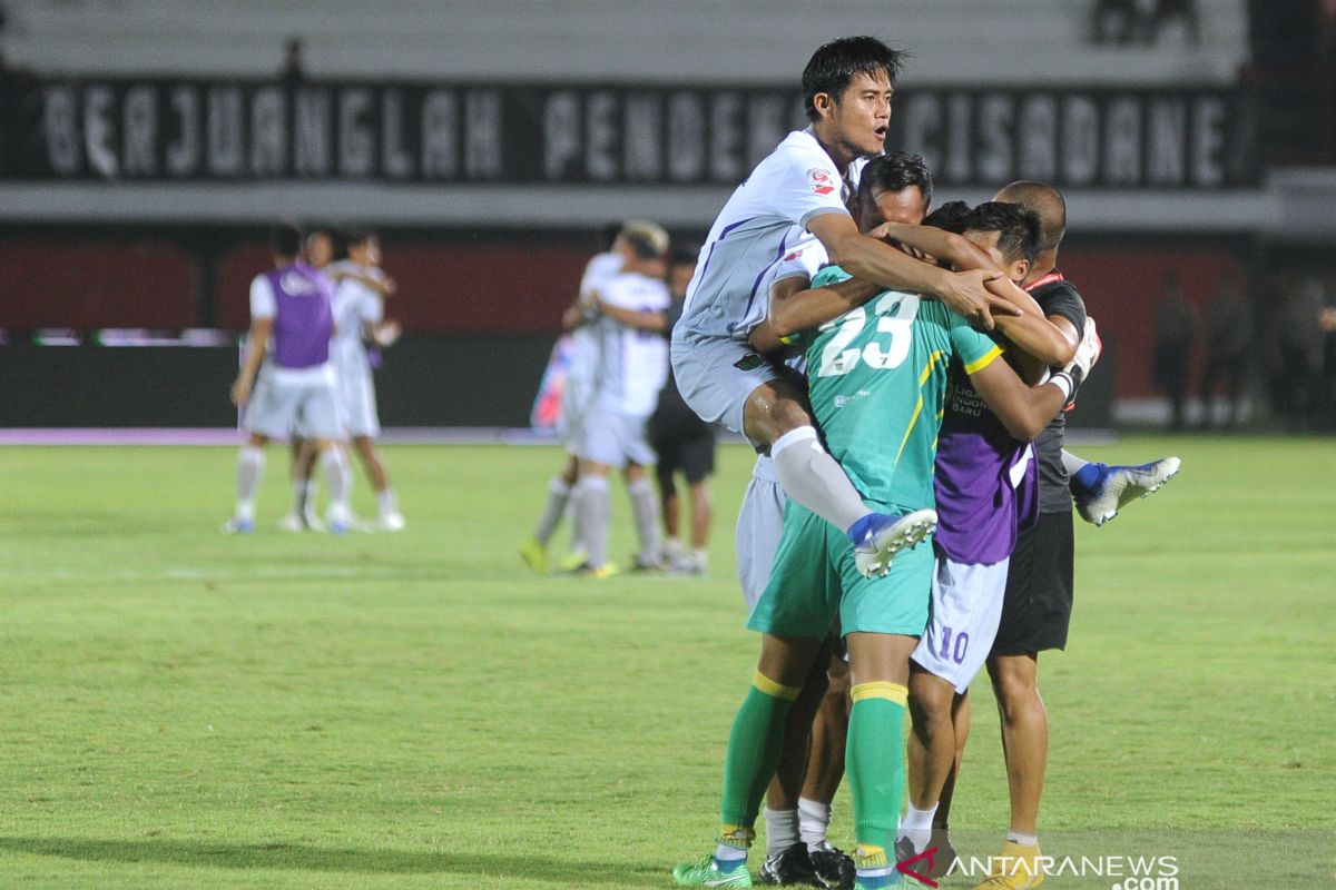 Dua tim lawas Persita Tangerang dan Persik Kediri kembali promosi ke Liga 1