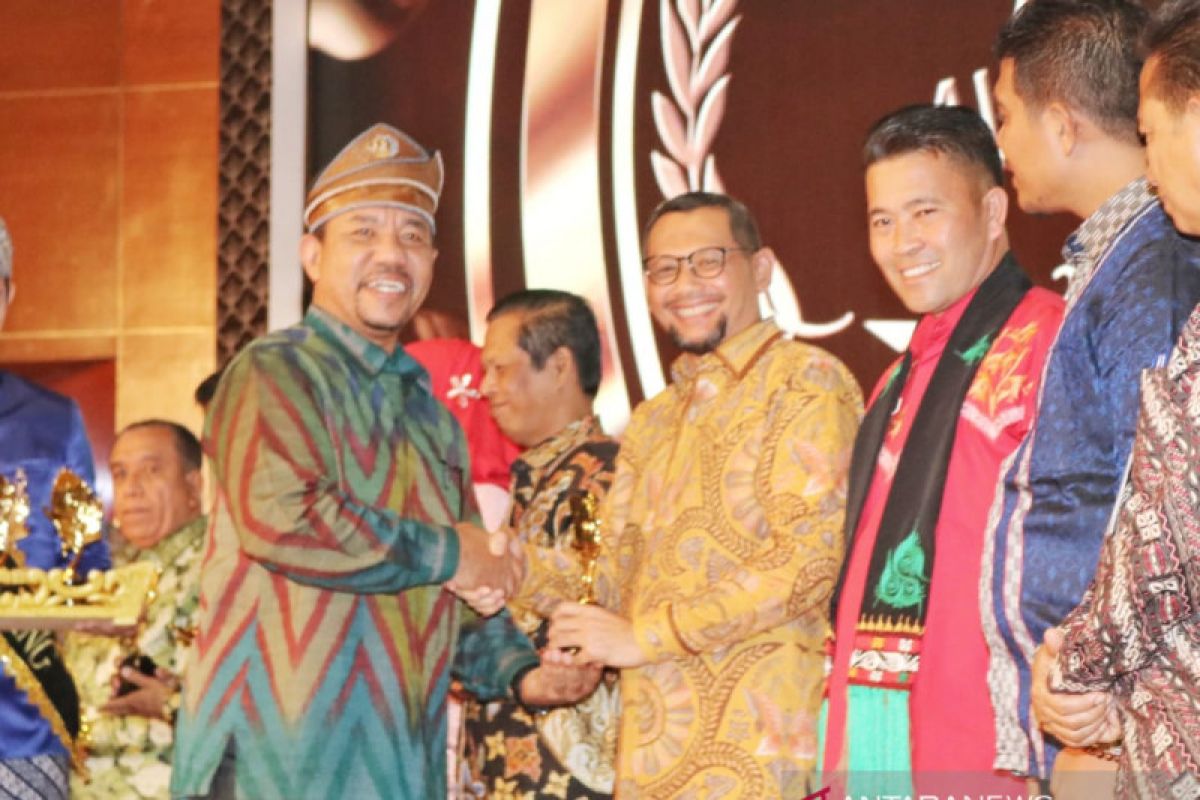 Tepian Bandar Sungai Jantan Siak juara III kategori destinasi baru terpopuler API Award