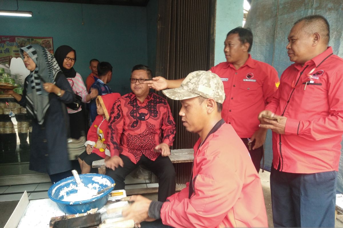 Sekjen DPP PDI Perjuangan ajak masyarakat untuk peduli dan bantu UMKM