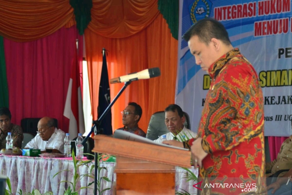 UGN hadirkan Dr Barita Simanjuntak dalam seminar Integritas Hukum Menuju Indonesia Maju