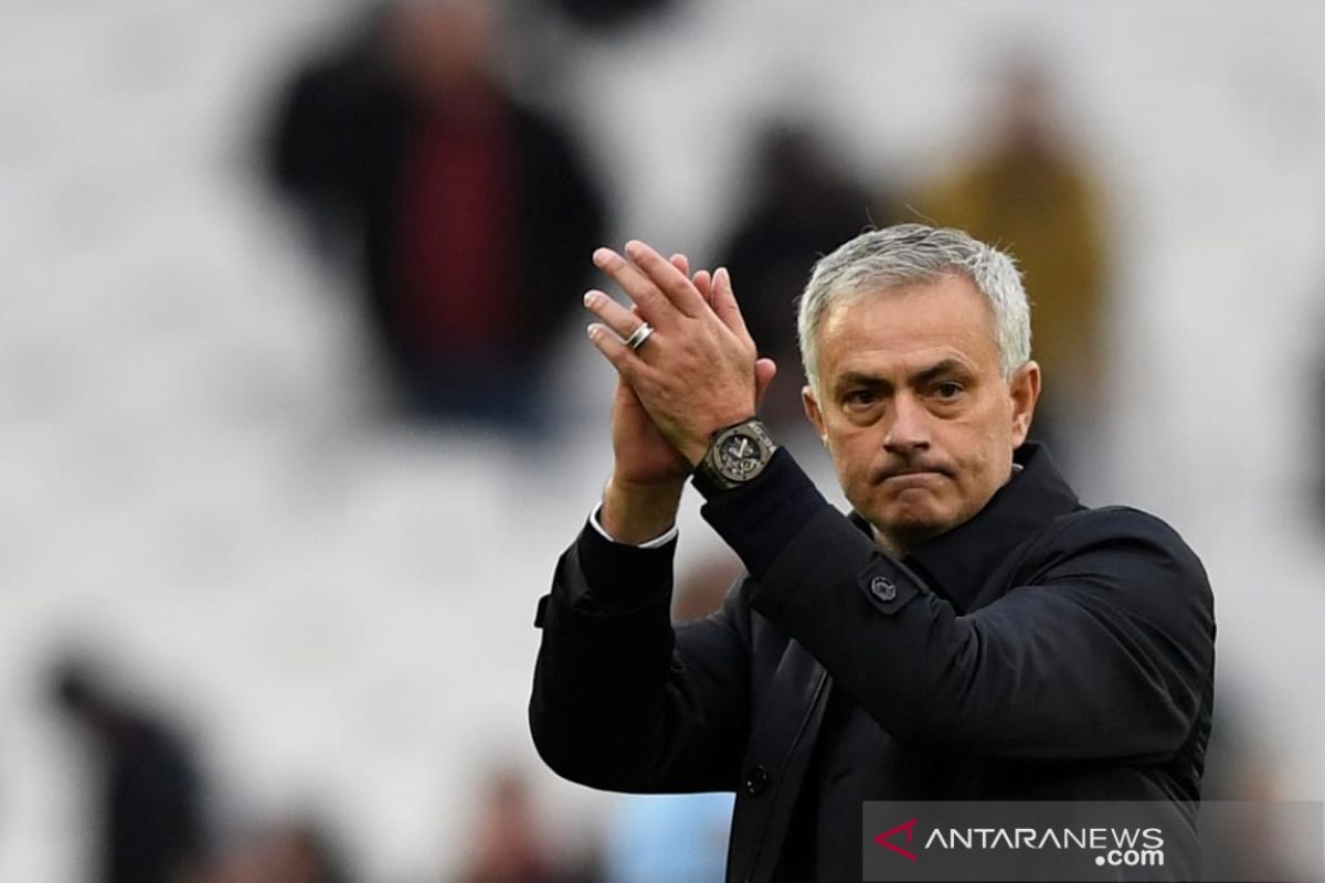 Tottenham kalahkan West Ham, debut Mourinho berakhir manis