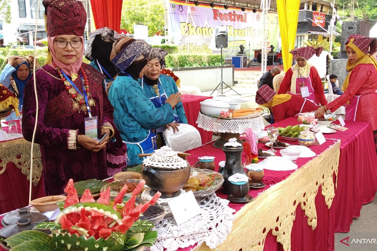 10 daerah adu hebat memasak rendang di Payakumbuh