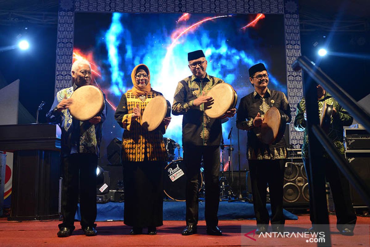 Plt Gubernur buka Aceh UKM Expo