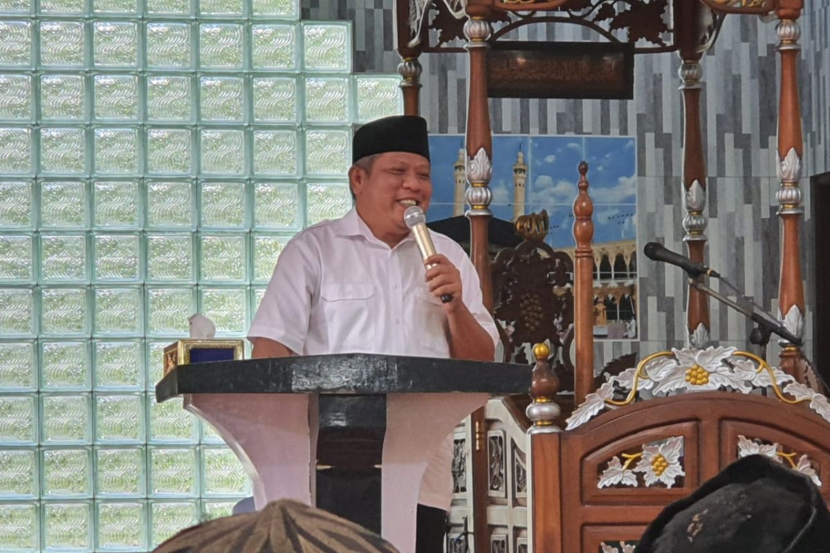 Bupati Muda bangga Masjid Misbahuddin Kalimas dari hasil panen