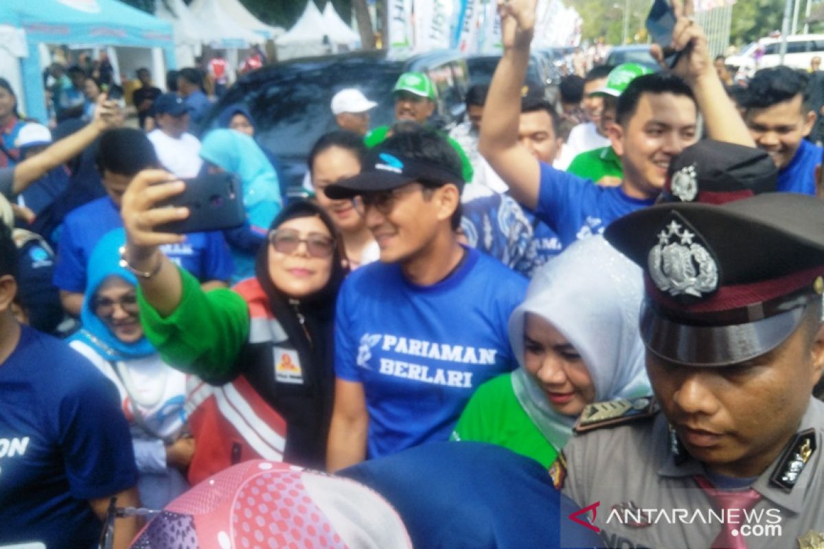 Sandiaga Uno  harapkan ekonomi Pariaman meningkat 20 persen melalui OK OCE