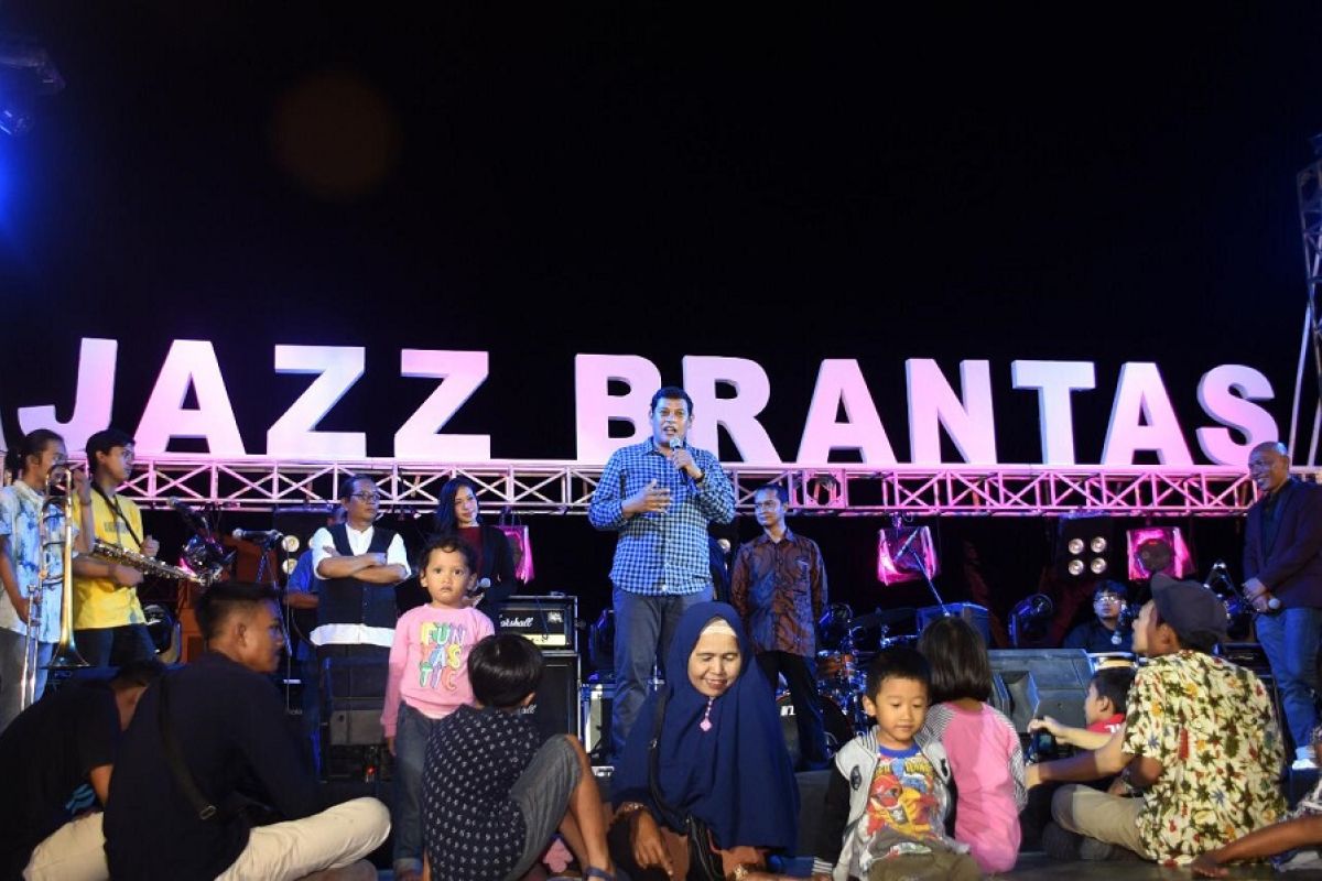 Pemkot Kediri gelar Jazz Brantas, dimeriahkan puluhan musisi