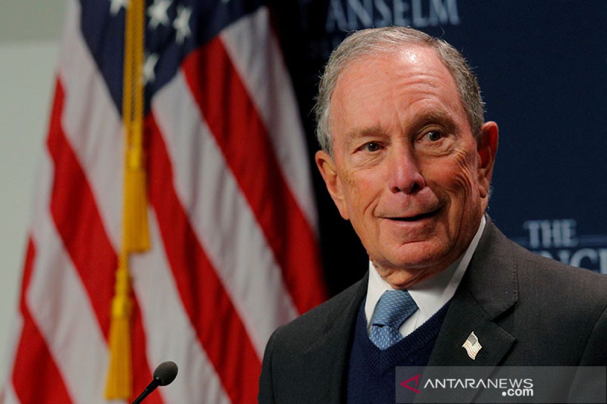 Miliarder Michael Bloomberg maju dalam Pilpres AS