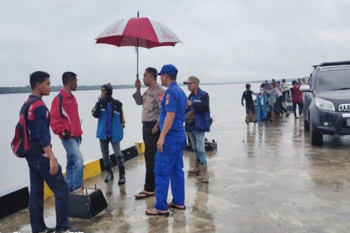 Gara-gara dimintai rokok, seorang warga Sampit tenggelam diduga didorong dari dermaga