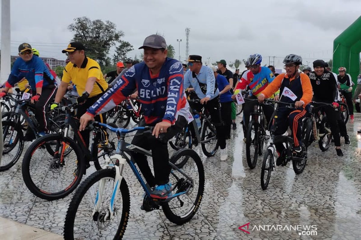 Ribuan peserta ikut fun bike di Aceh Timur