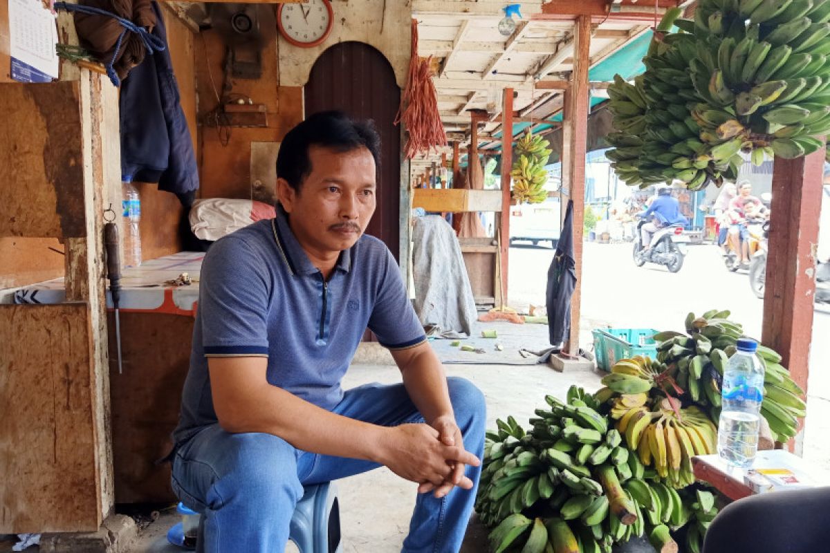 Camat Pulogadung: Tidak ada alasan pedagang pisang tolak relokasi