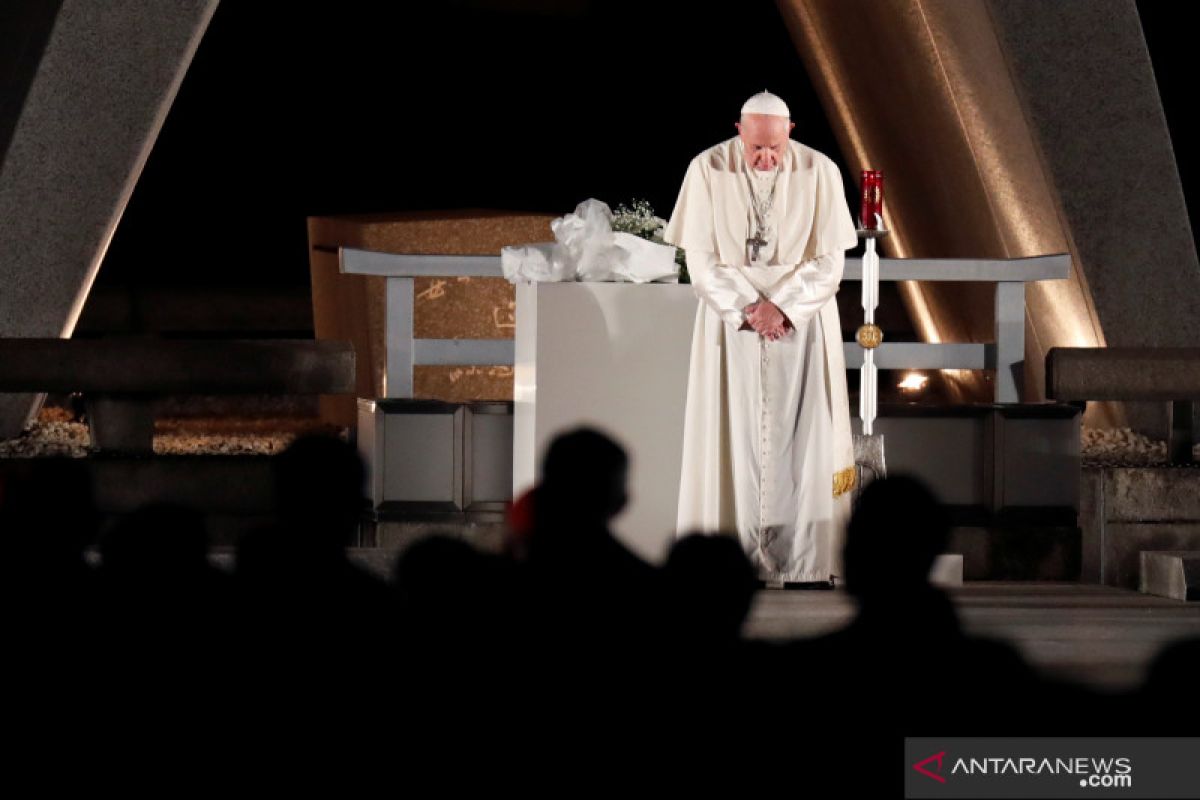 Paus Fransiskus tolak  tahbiskan pria  menikah sebagai imam di wilayah Amazon