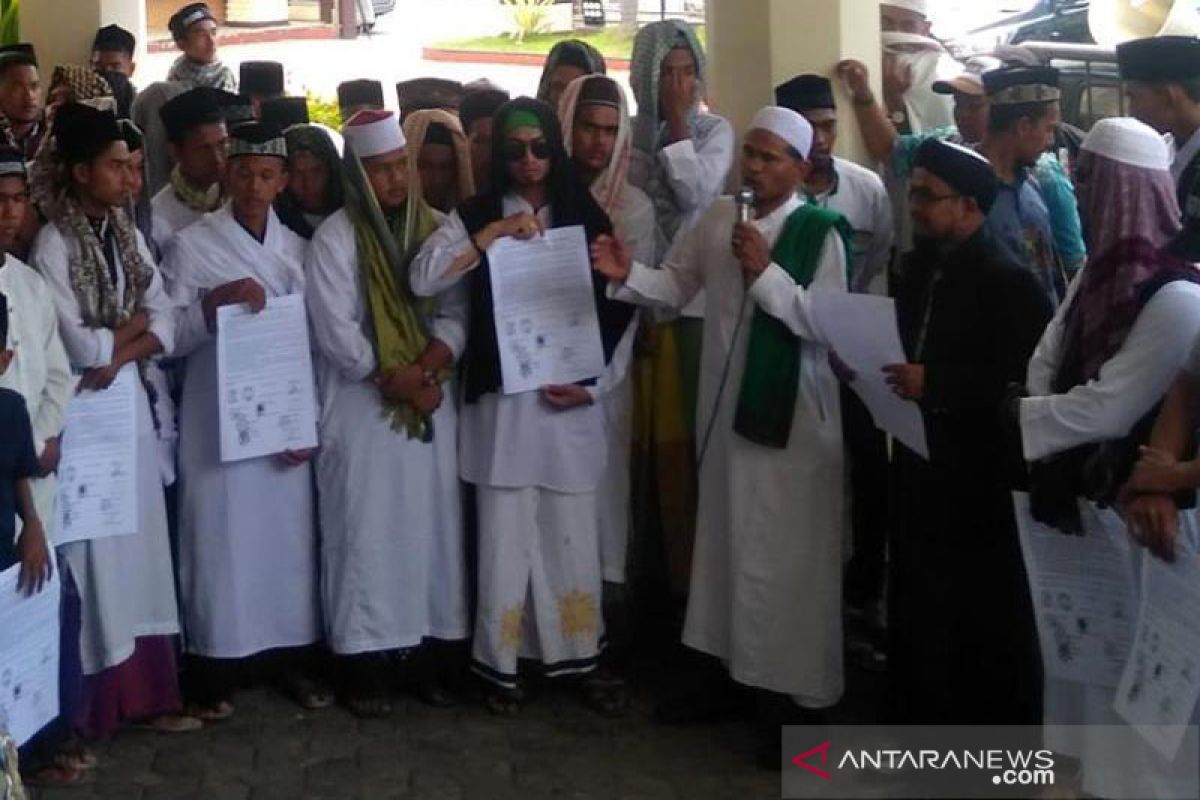 FPI demo tuntut penegakan syariat Islam di Lhokseumawe