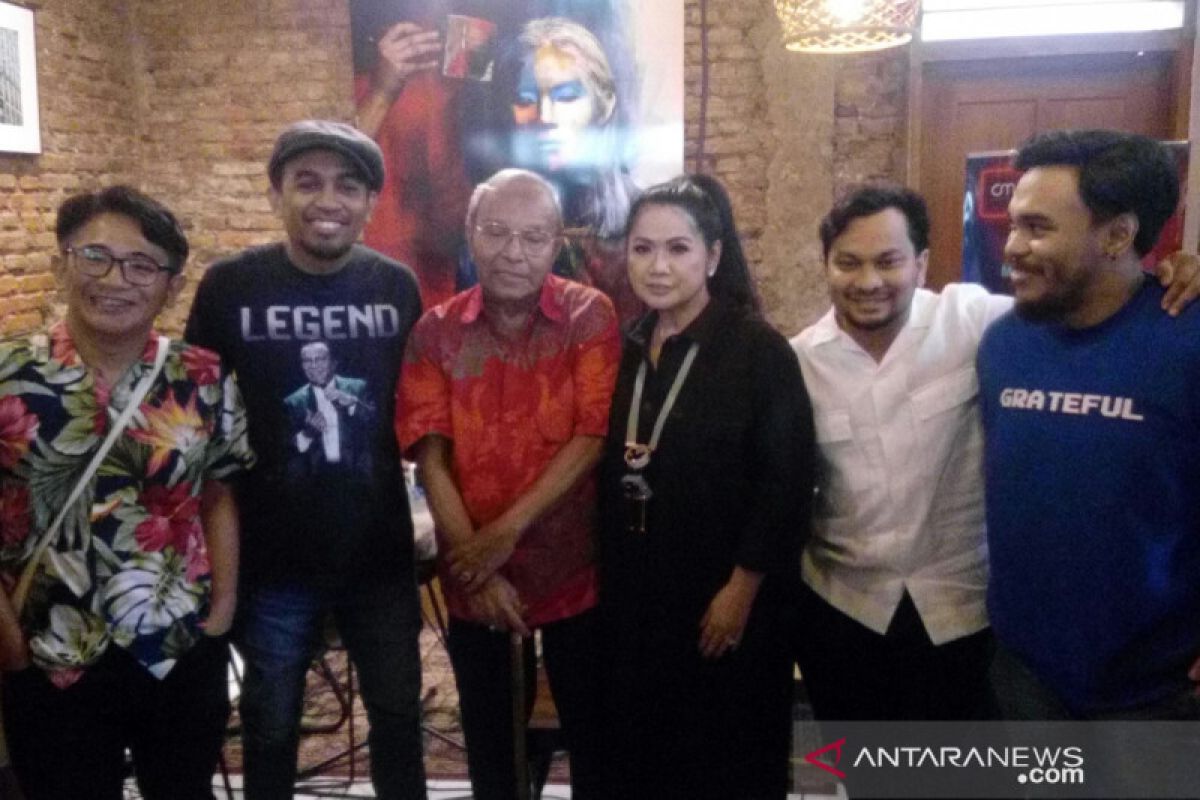 Musikus lintas genre gelar konser rayakan ulang tahun Bob Tutupoly