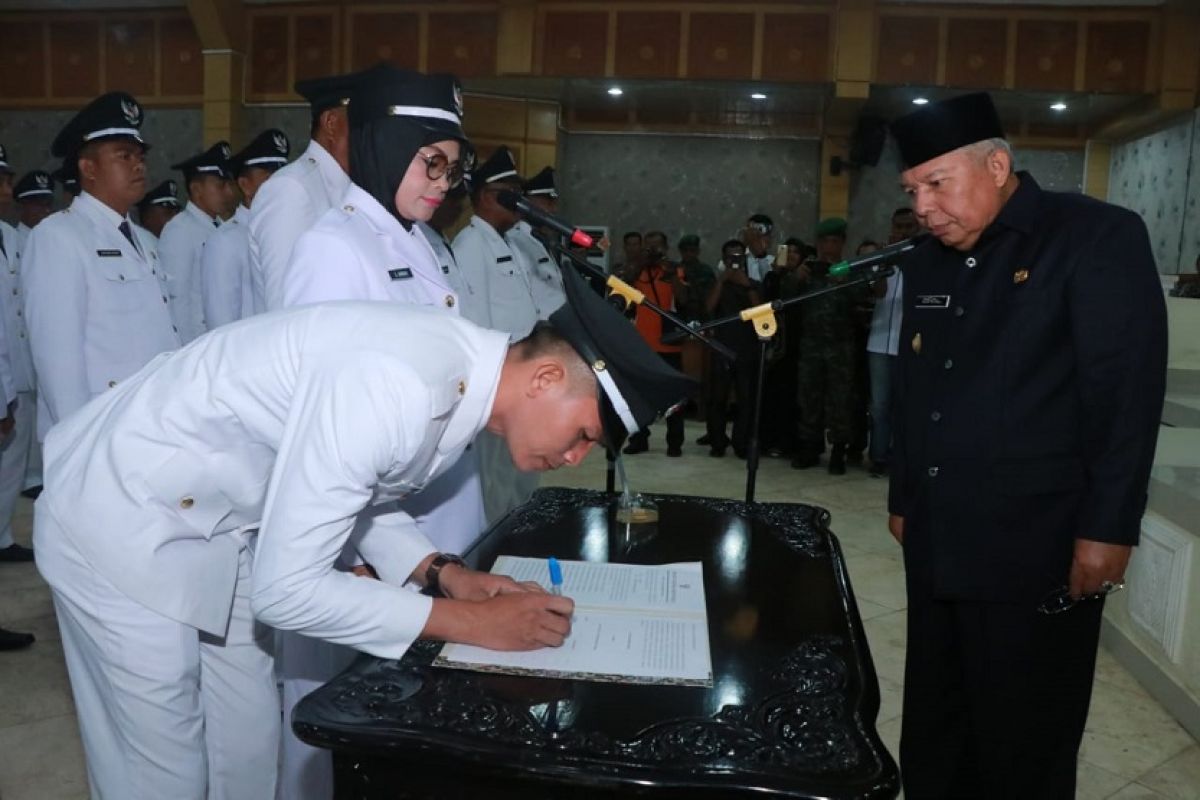 Bupati Safrial minta pembangunan desa dan kabupaten sejalan