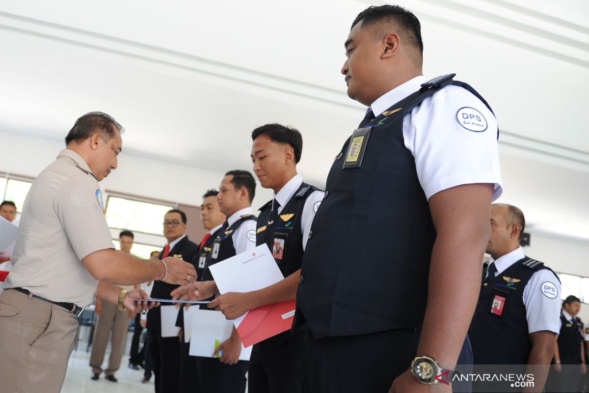 Gagalkan penyelundupan ikan, Avsec Bandara Ngurah Rai raih penghargaan