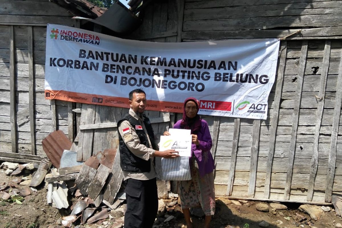 ACT-MRI salurkan bantuan bagi korban angin kencang Bojonegoro