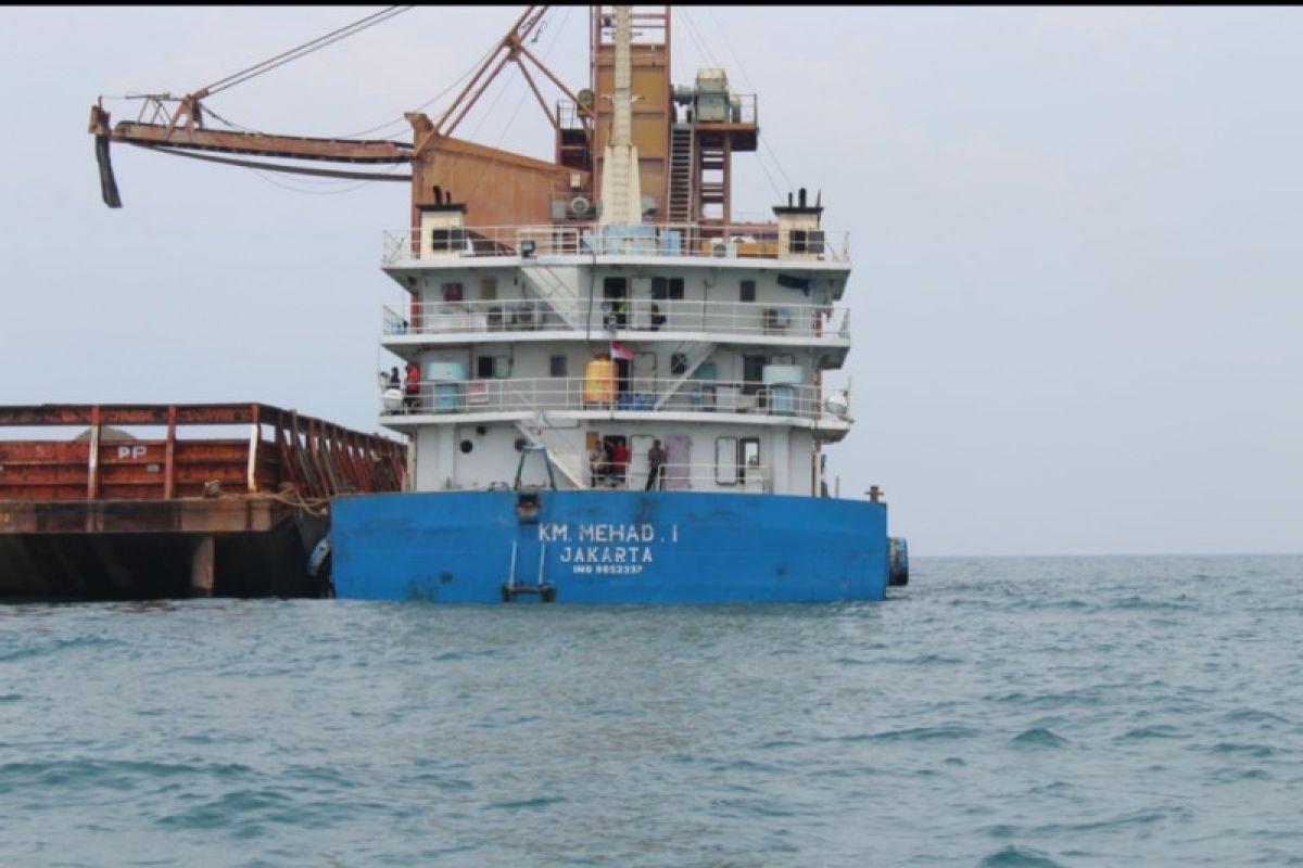 Walhi tuding Pemprov Lampung tak serius cabut izin tambang pasir laut