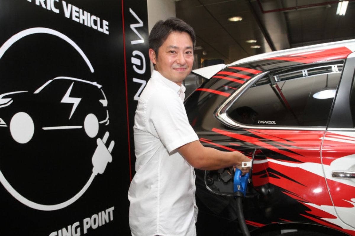 Mitsubishi bangun fasilitas "quick charger" di Plaza Senayan