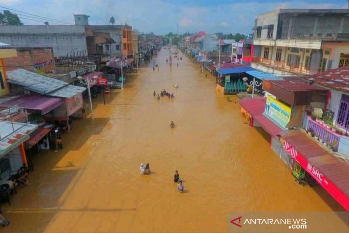 Banjir di Pasirpangaraian Rohul mulai surut, begini penjelasannya