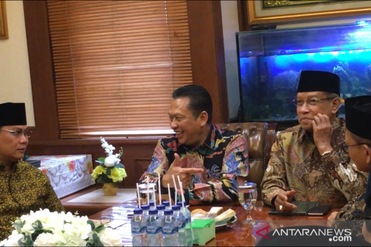 Pimpinan MPR diskusi amendemen UUD 1945 dengan PBNU