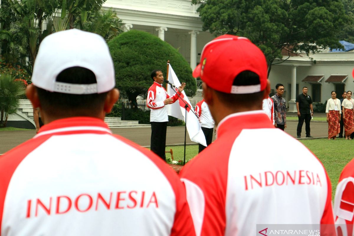 Jokowi wants Indonesia to emerge as top two at Philippines SEA Games