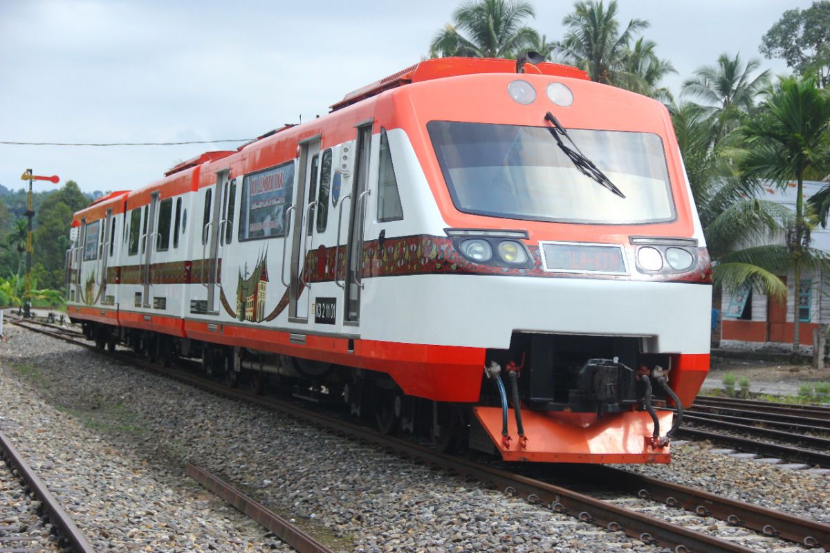 KAI Sumbar ubah sejumlah rute perjalanan kereta api, berikut jadwalnya