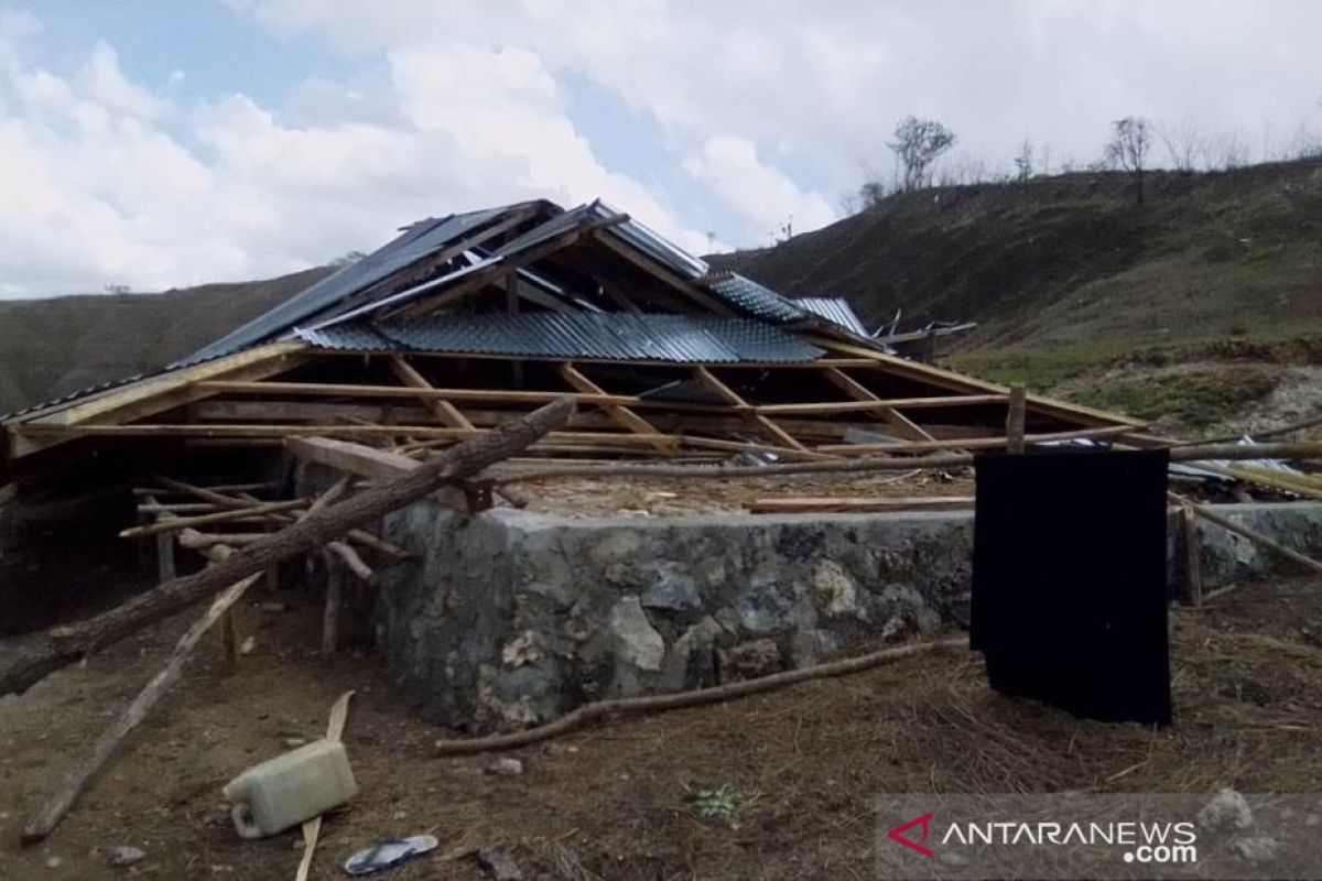 No injuries in Sumba Barat Daya quake