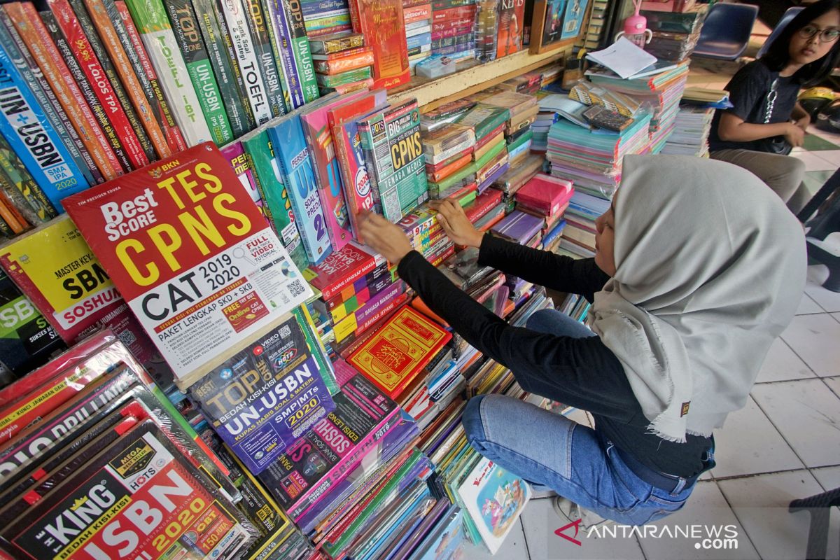 8 rekomendasi buku belajar untuk persiapan tes CPNS 2026