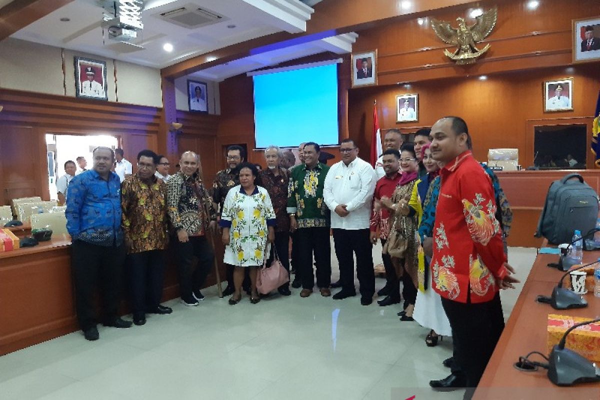 Pansus DPD RI dorong penanganan masalah Papua dilakukan sinergis