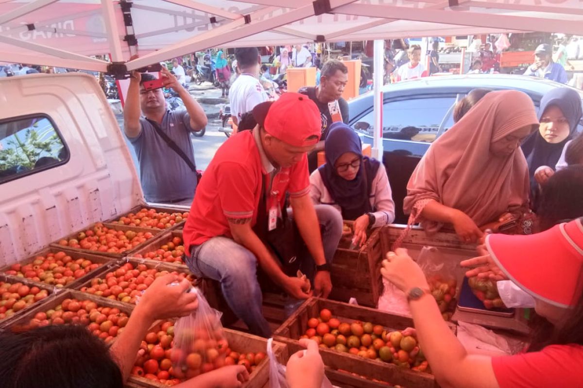 TPID-BI Operasi Pasar Tomat Tekan Inflasi Manado