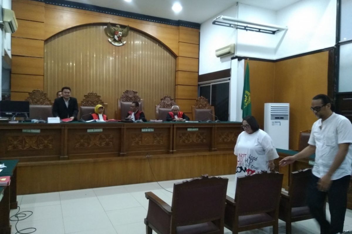 Hari ini, Nunung dan suami jalani sidang vonis