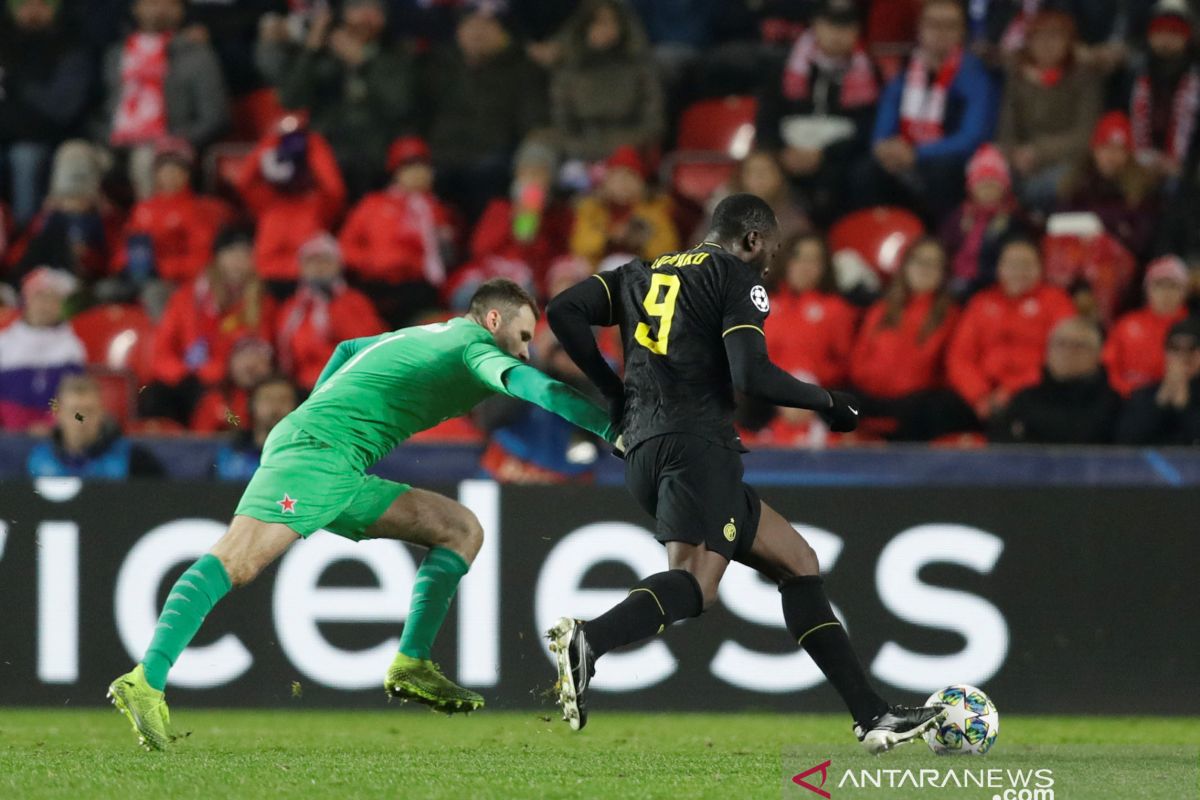 Liga Champions : Conte sanjung penampilan Lukaku dan Martinez usai menang 3-1 atas Slavia Praha