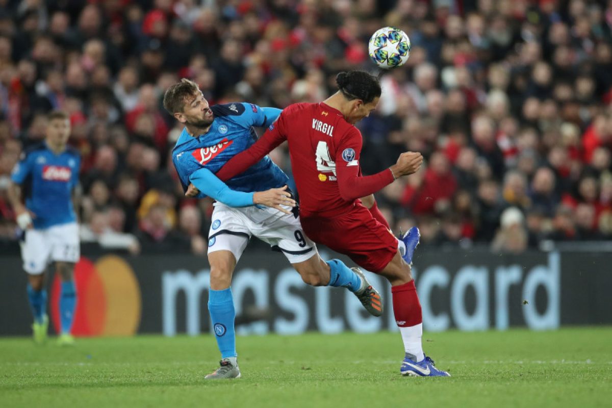 Tunda kelolosan Liverpool, Napoli curi satu poin dari Anfield