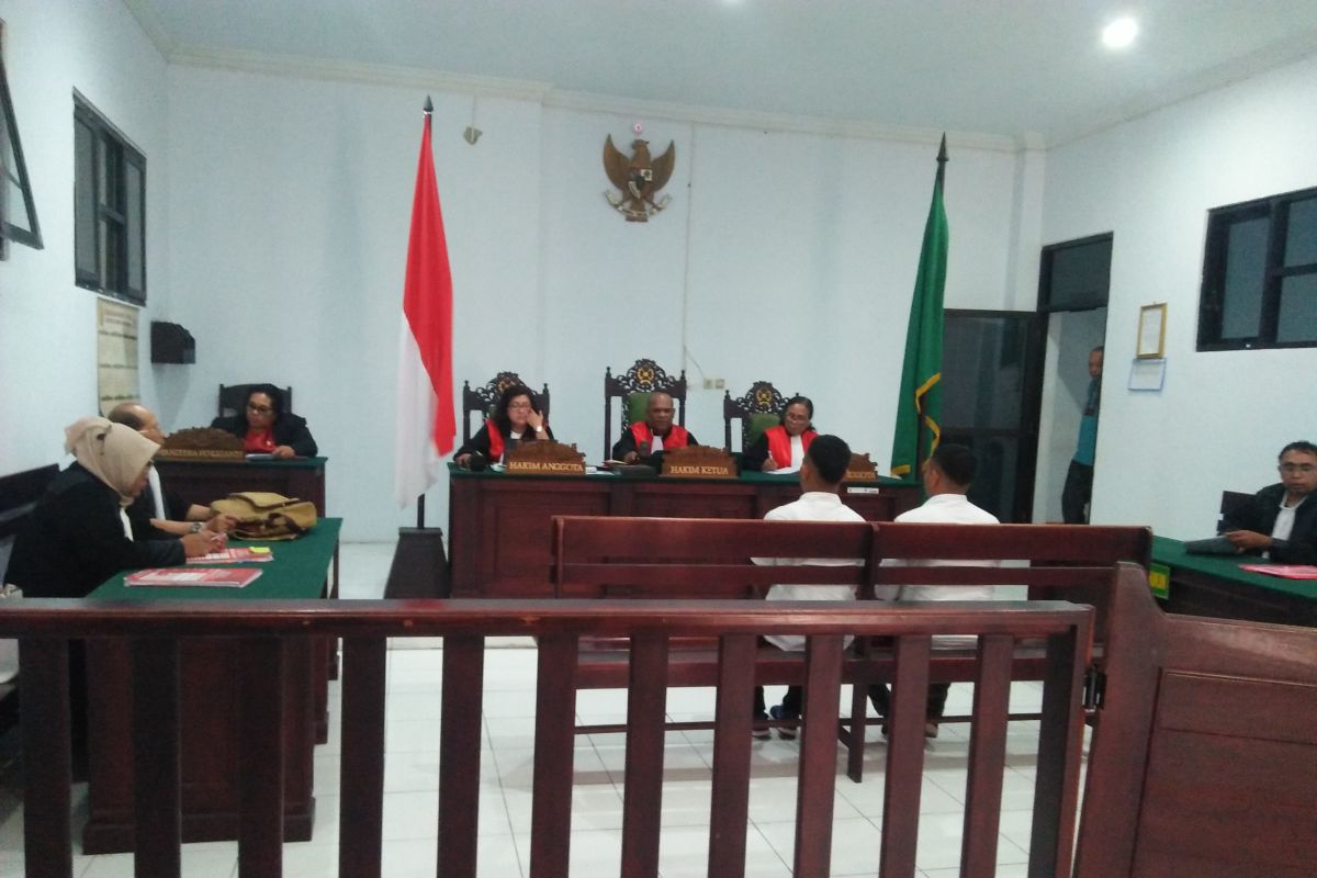 Terdakwa kasus narkoba mengaku beli ganja untuk dikonsumsi