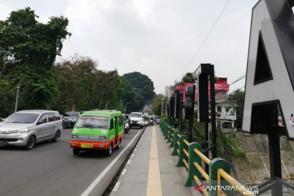 Pemkot Bogor akan lebarkan jalan dan  jembatan Otista guna atasi kemacetan