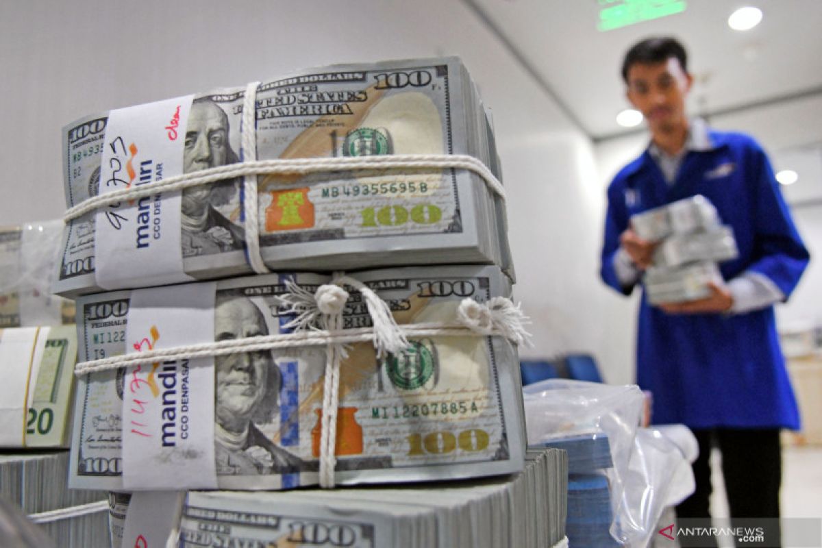 Rupiah Senin pagi menguat 33 poin