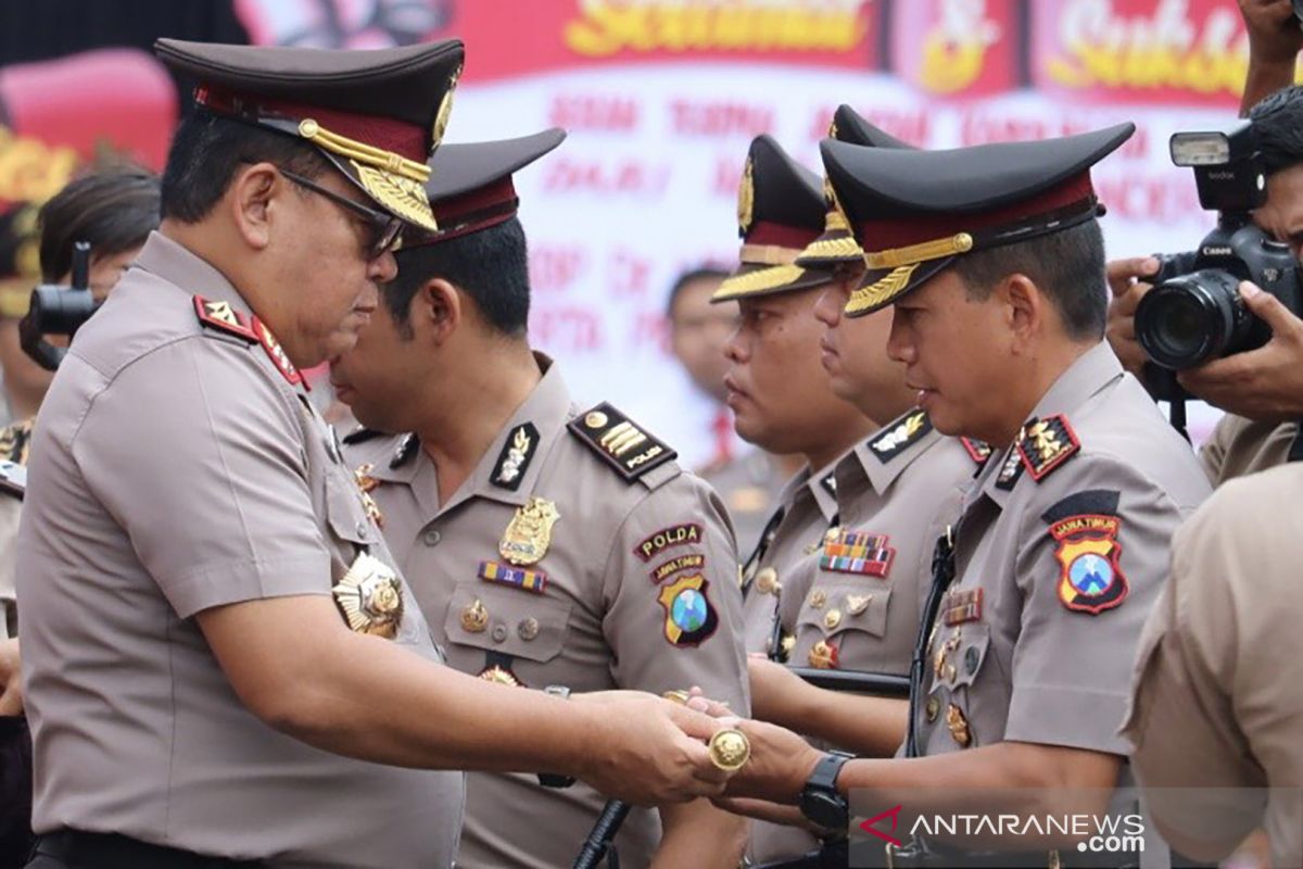 Leonardus Simarmata resmi jabat Kapolresta Malang Kota