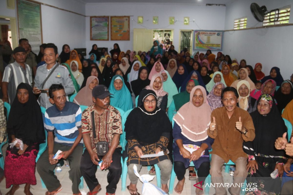 Pemkab Gorontalo salurkan bantuan pangan non tunai