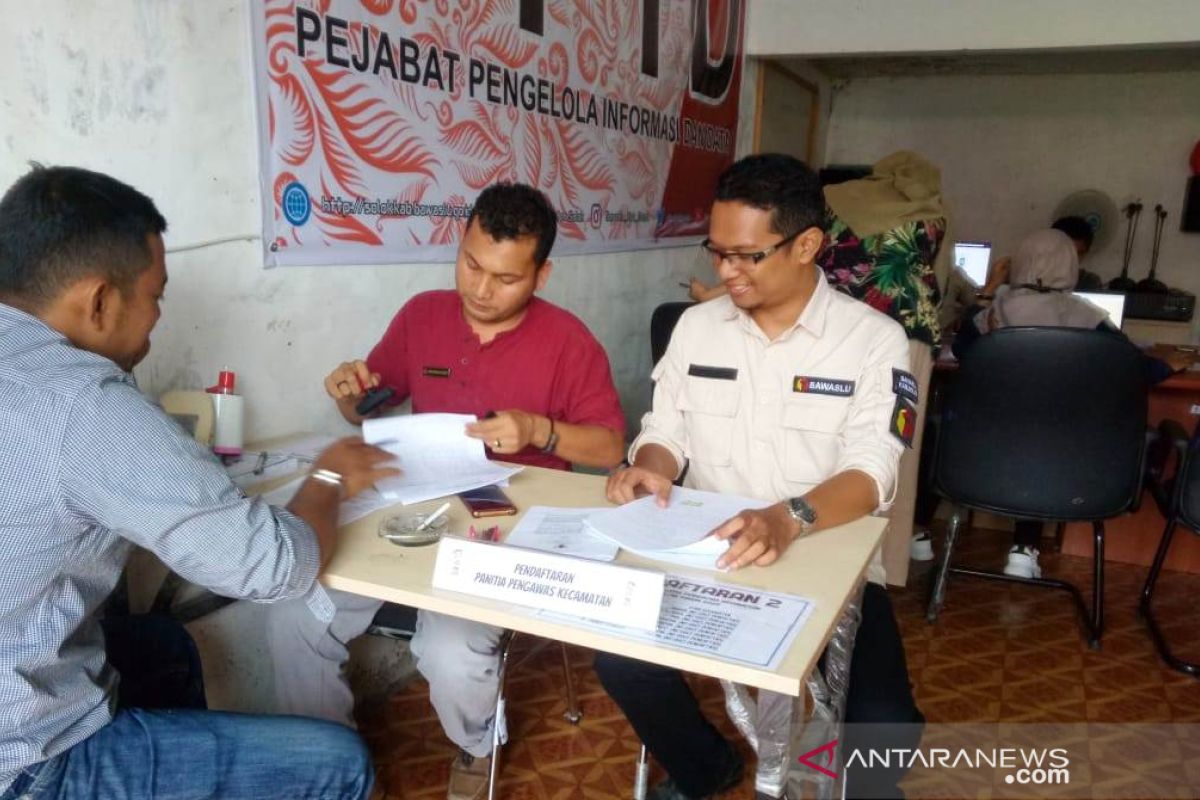 Bawaslu Kabupaten Solok rekrut 42 Panwascam awasi Pilkada 2020