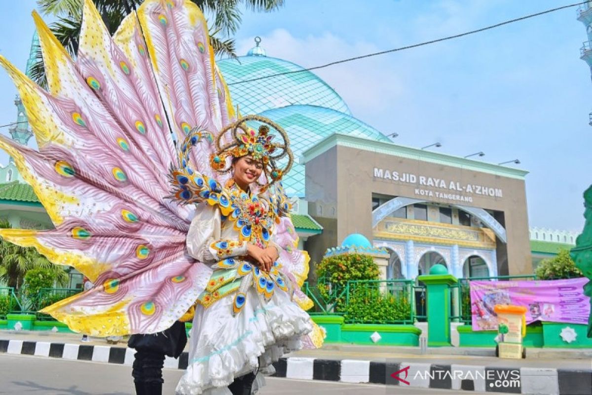 Delegasi dari mancanegara  meriahkan Festival Budaya Nusantara