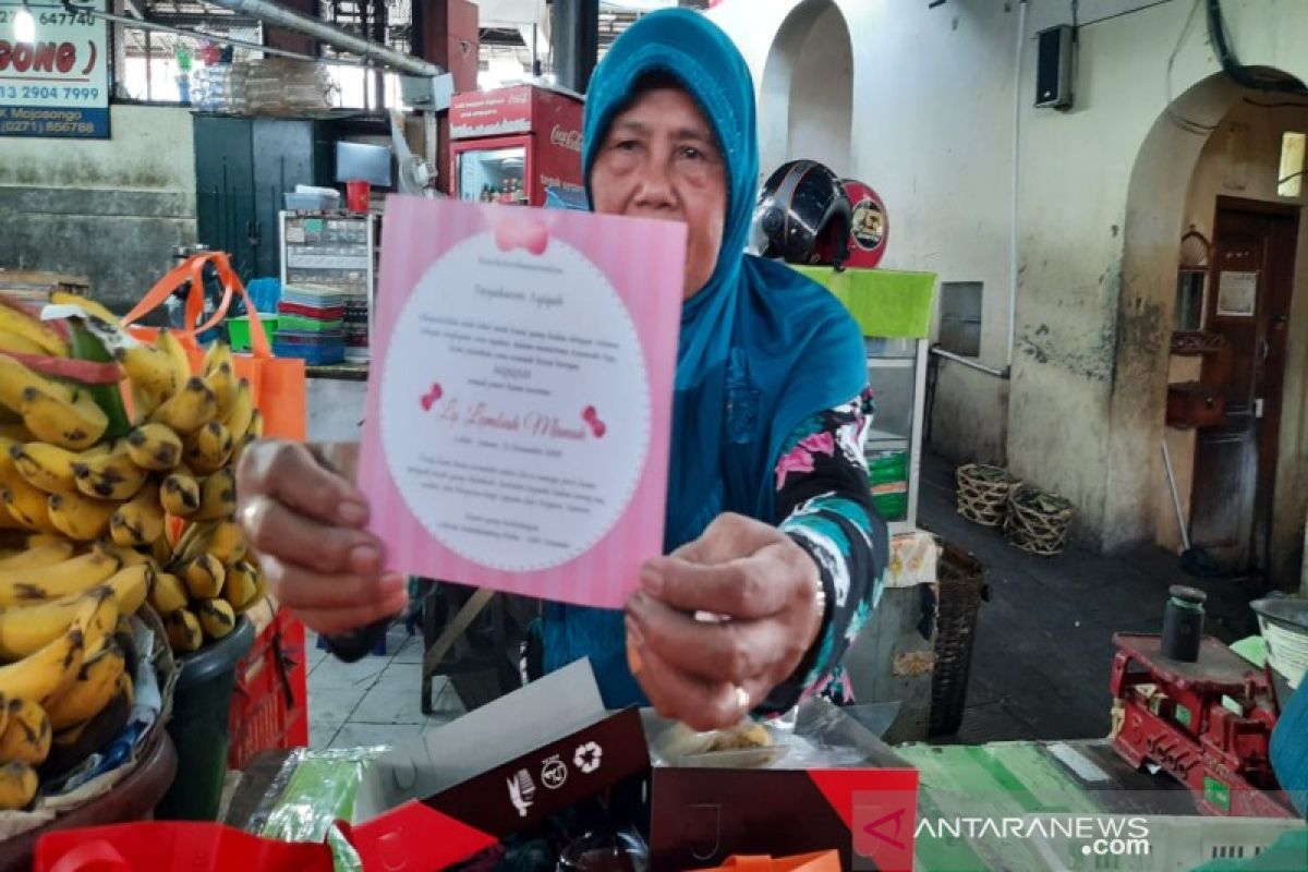 Akikah cucu Presiden, paket makanan dibagikan ke pedagang Pasar Gede Solo