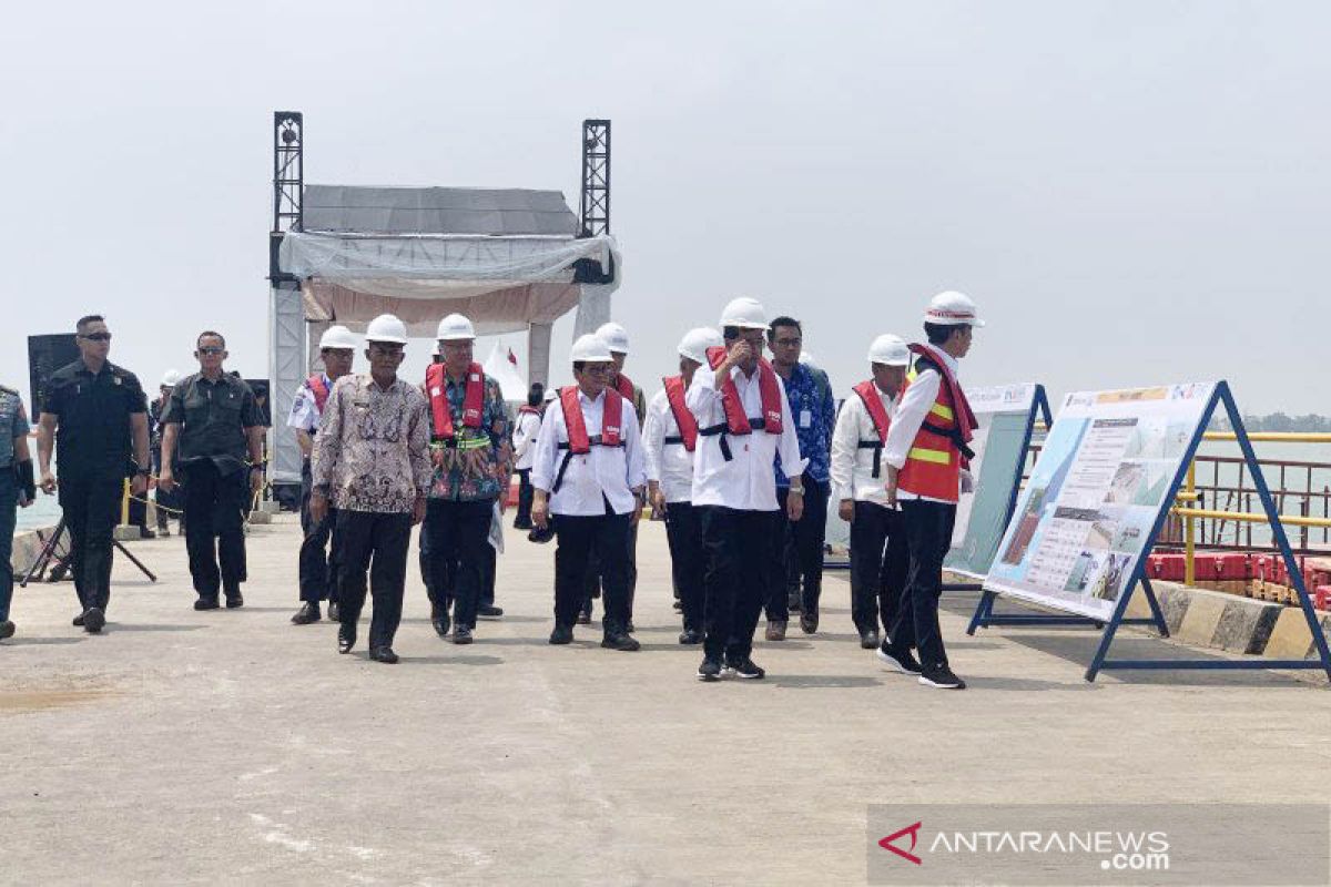 Jokowi sebut Pelabuhan Patimban senilai Rp29 triliun sesuai harapan