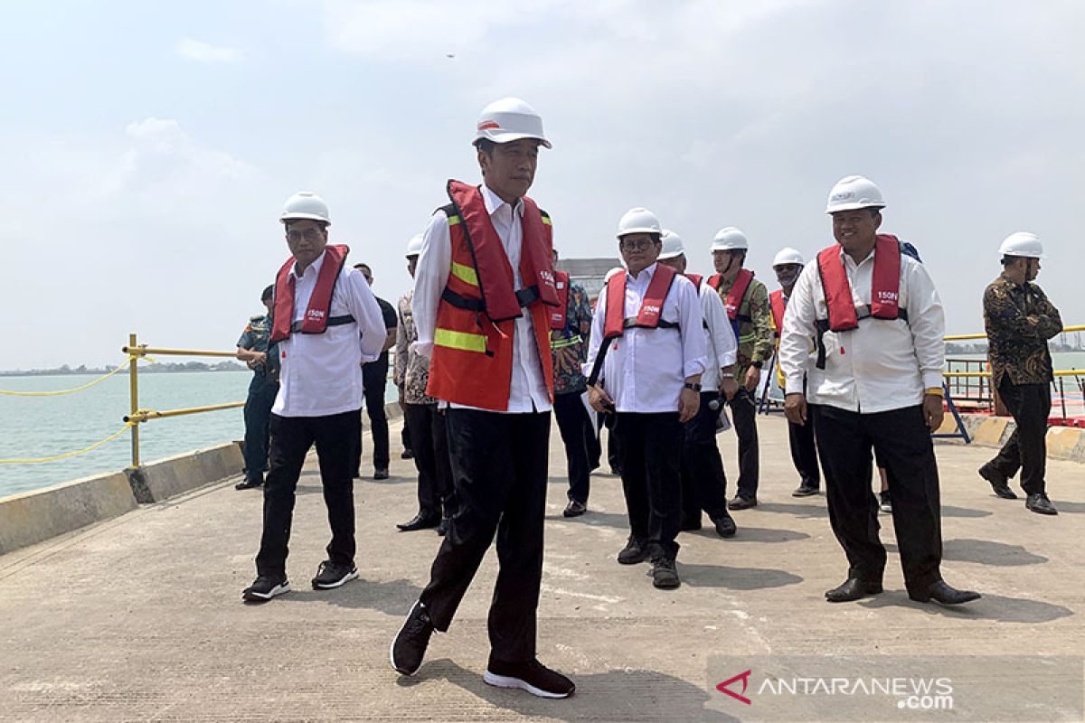 Presiden Jokowi teken aturan baru pengadaan tanah untuk proyek strategis