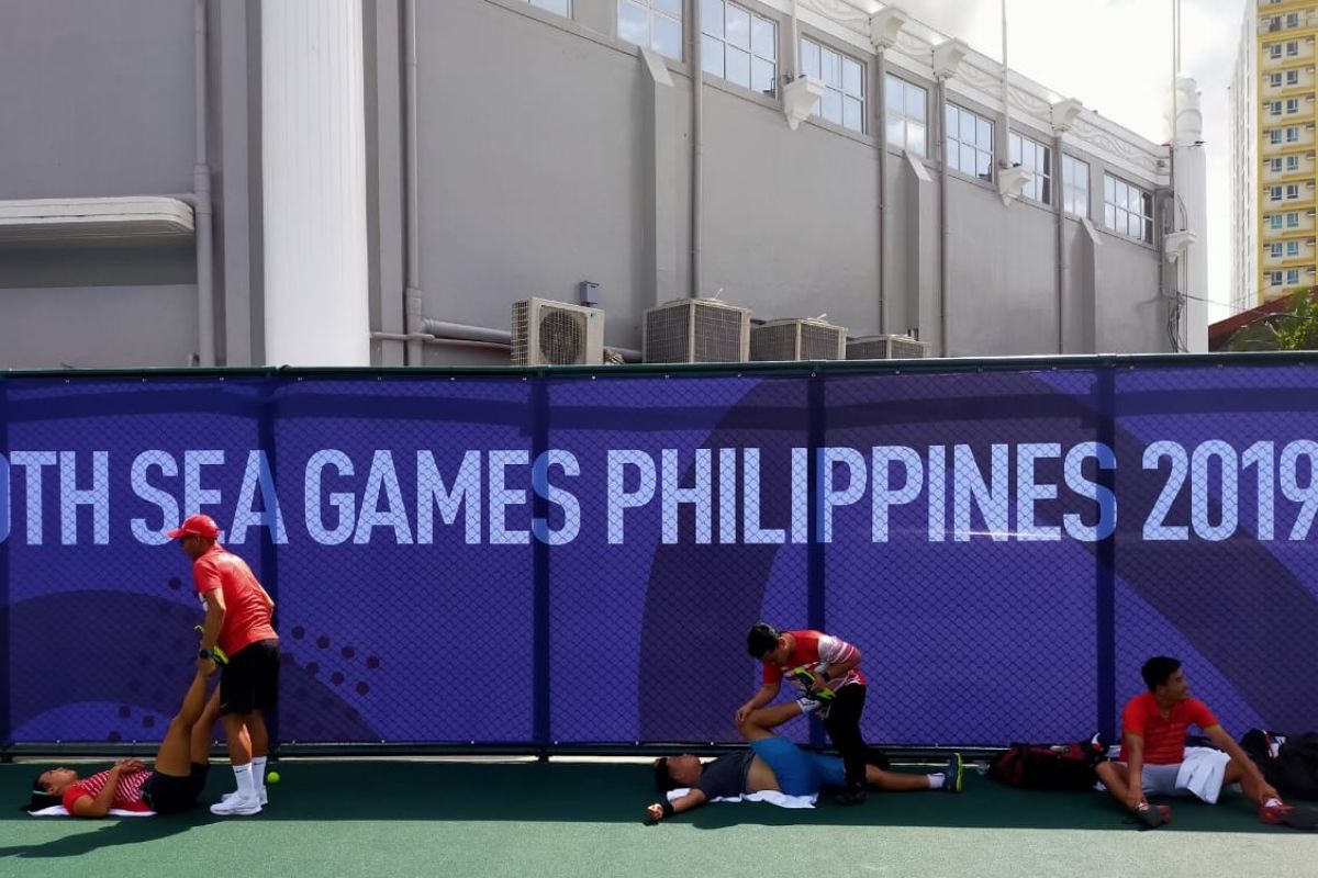 Tim tenis tiba sehari lebih cepat antisipasi hambatan